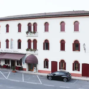 Al Cavallino 2*, Follina Italien